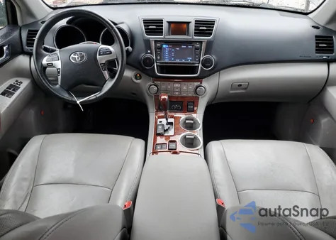 2013 Toyota Highlander Limited z USA, uszkodzony, nr VIN 5TDDK3EH6DS213792